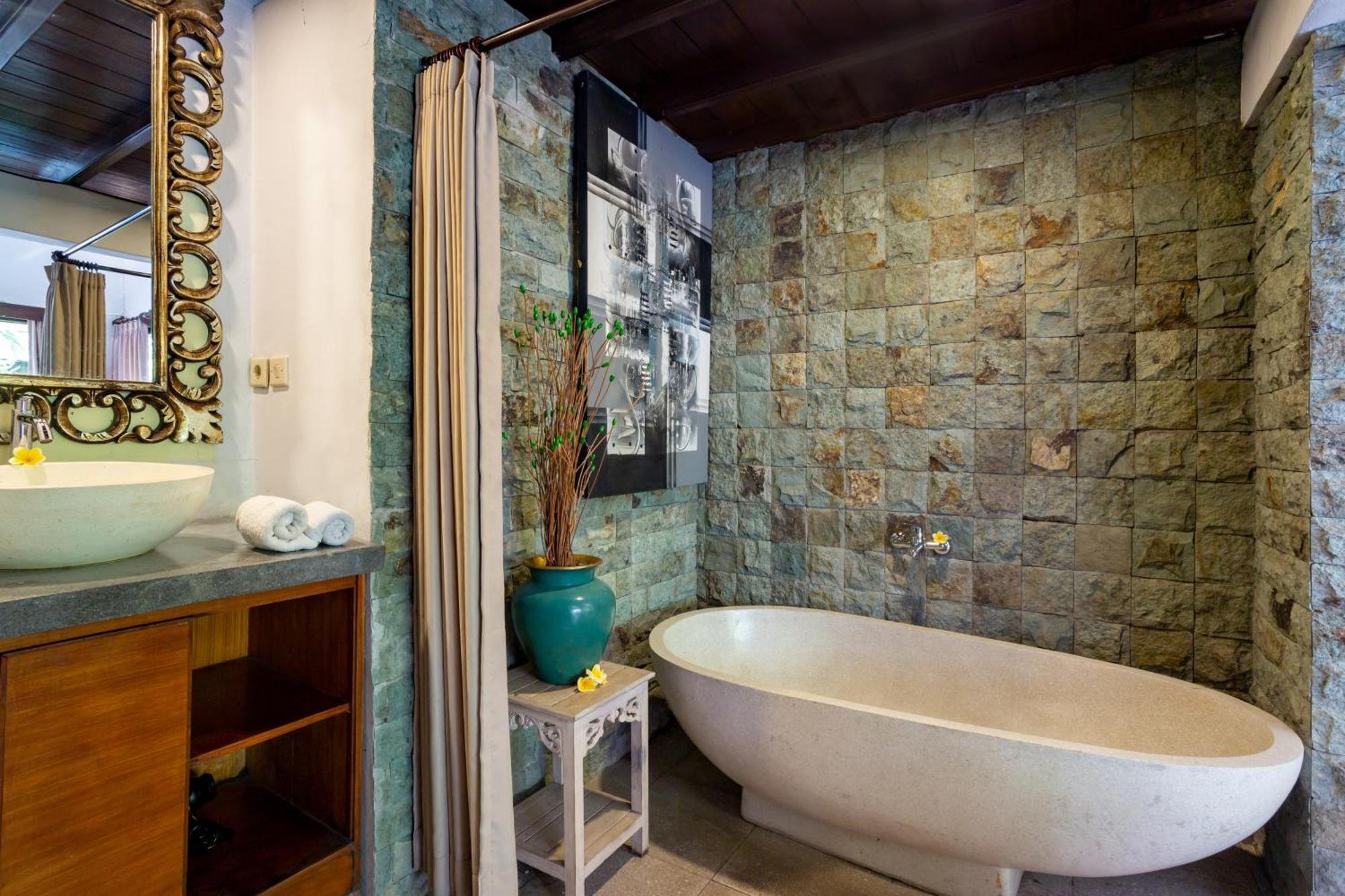 Rahayu Suites Monkey Forest Ubud Værelse billede